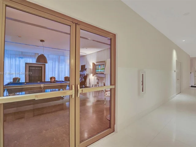 495 Brickell Ave # 5701, Miami FL 33131