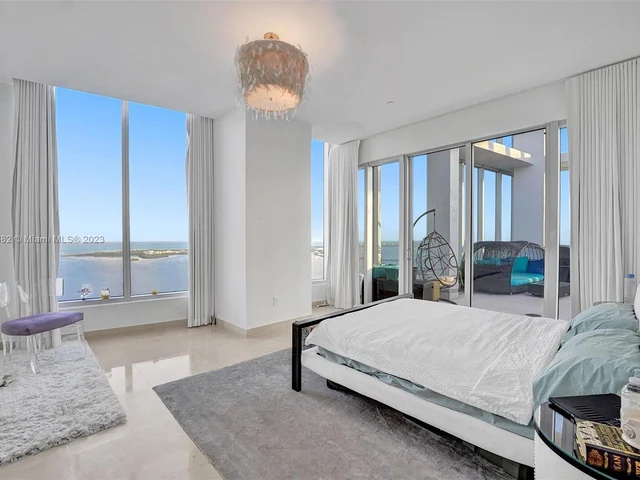 495 Brickell Ave # 5701, Miami FL 33131