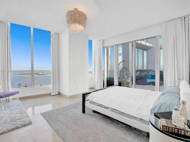 495 Brickell Ave # 5701, Miami FL 33131