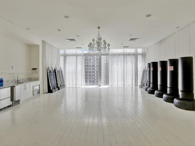 495 Brickell Ave # 5701, Miami FL 33131