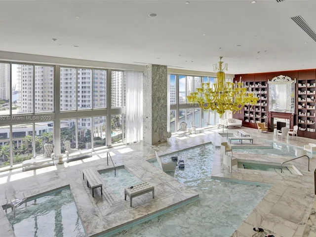 495 Brickell Ave # 5701, Miami FL 33131