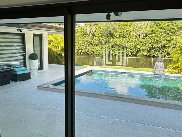 13835 S Biscayne River Rd, Miami FL 33161