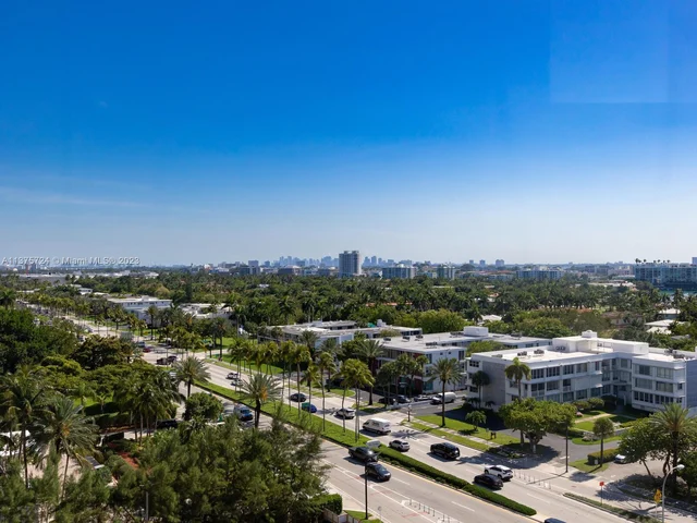 10275 Collins Ave # 906, Bal Harbour FL 33154