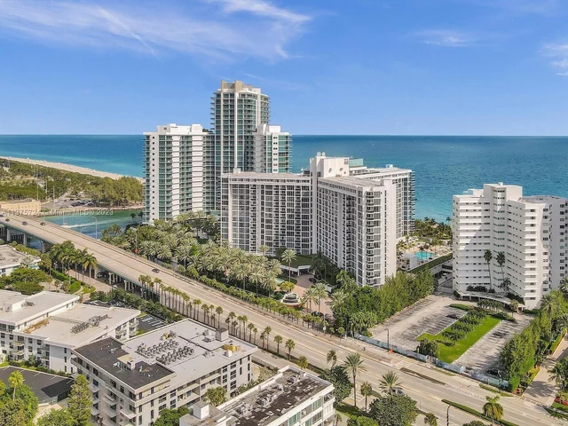 10275 Collins Ave # 906, Bal Harbour FL 33154