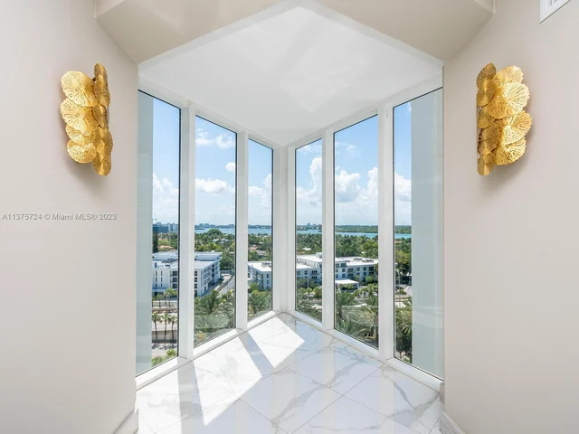 10275 Collins Ave # 906, Bal Harbour FL 33154