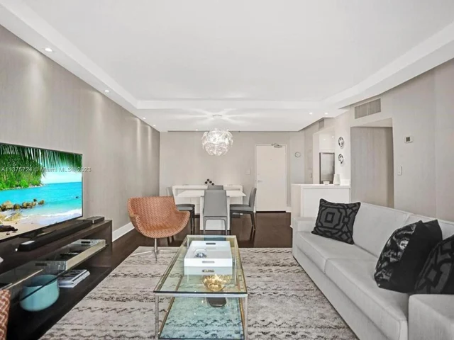 10275 Collins Ave # 906, Bal Harbour FL 33154