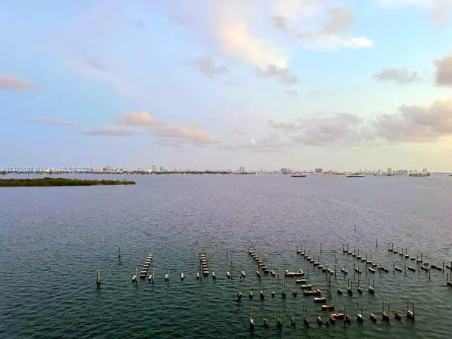 11111 N Biscayne Blvd # 12F, North Miami Beach FL 33181