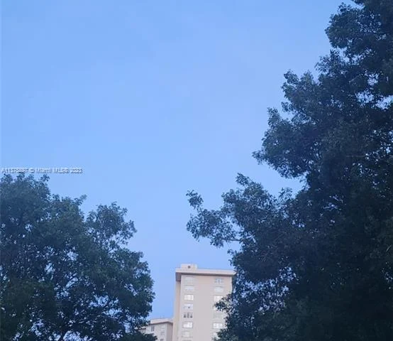 11111 N Biscayne Blvd # 12F, North Miami Beach FL 33181