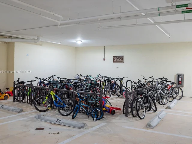 2900 NW 125th Ave # 309, Sunrise FL 33323