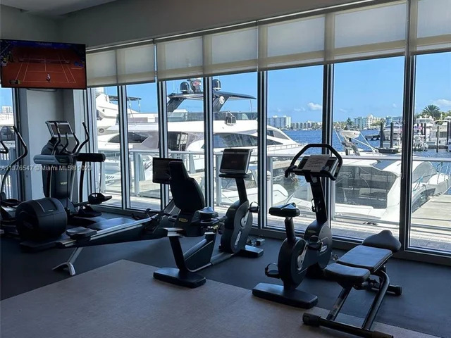 17301 Biscayne Blvd # 1108, North Miami Beach FL 33160