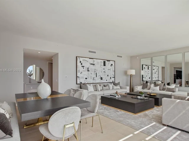 300 Collins Ave, Miami Beach FL 33139