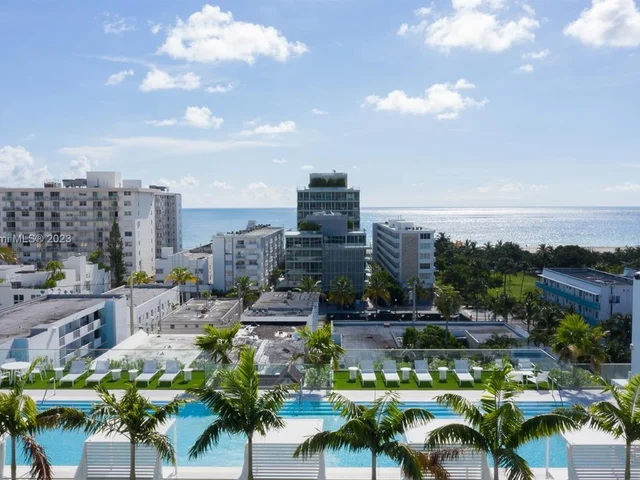 300 Collins Ave, Miami Beach FL 33139