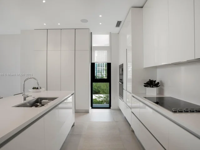 3156 SW 27th Ave # 505, Miami FL 33133