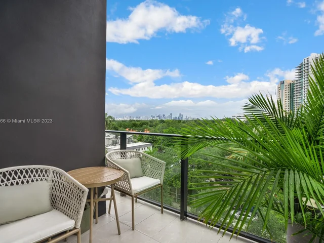 3156 SW 27th Ave # 505, Miami FL 33133