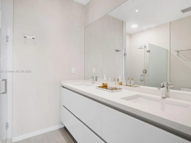 3156 SW 27th Ave # 505, Miami FL 33133