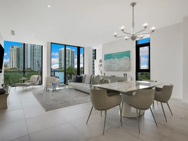 3156 SW 27th Ave # 505, Miami FL 33133