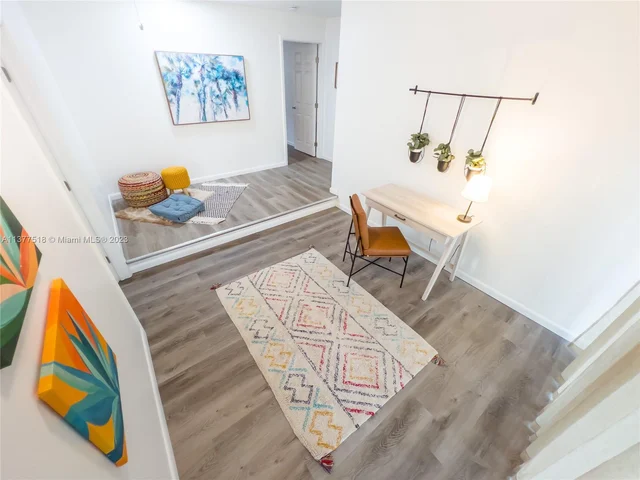 560 NW 47th Ter, Miami FL 33127