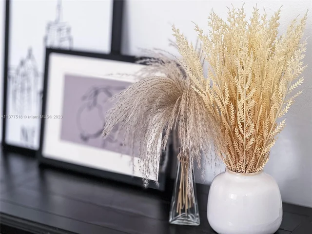 560 NW 47th Ter, Miami FL 33127