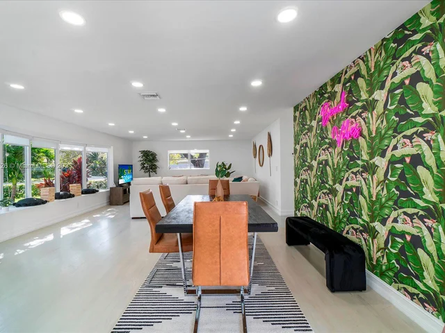 6201 NE 22nd Ave, Fort Lauderdale FL 33308