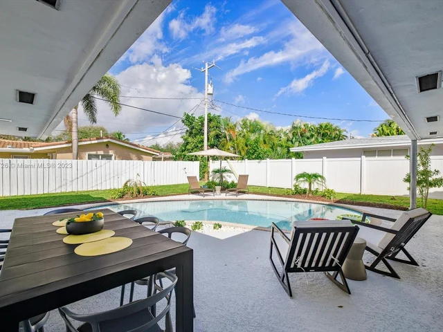 6201 NE 22nd Ave, Fort Lauderdale FL 33308