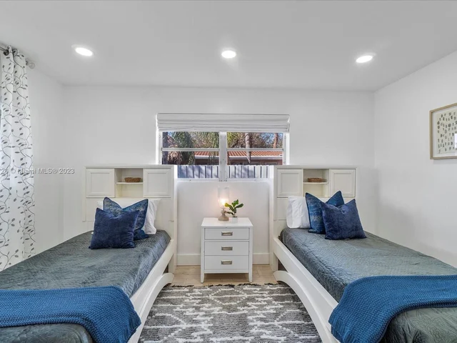 6201 NE 22nd Ave, Fort Lauderdale FL 33308