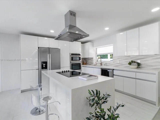 6201 NE 22nd Ave, Fort Lauderdale FL 33308