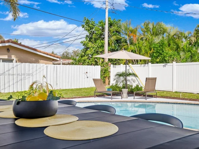 6201 NE 22nd Ave, Fort Lauderdale FL 33308