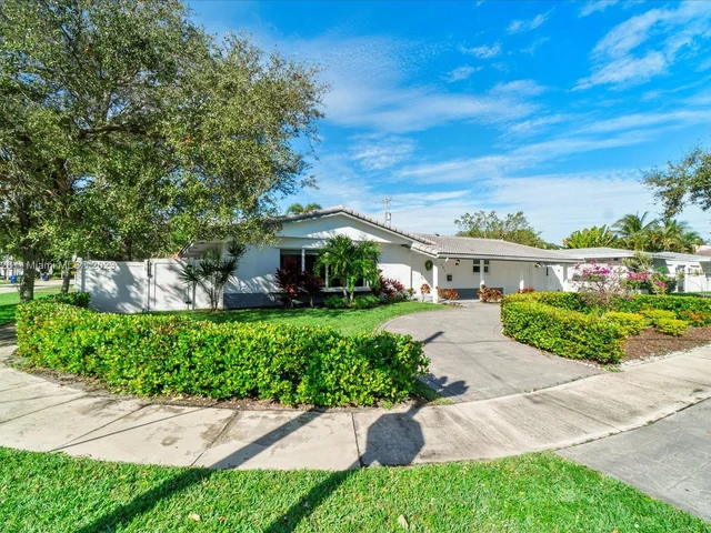 6201 NE 22nd Ave, Fort Lauderdale FL 33308