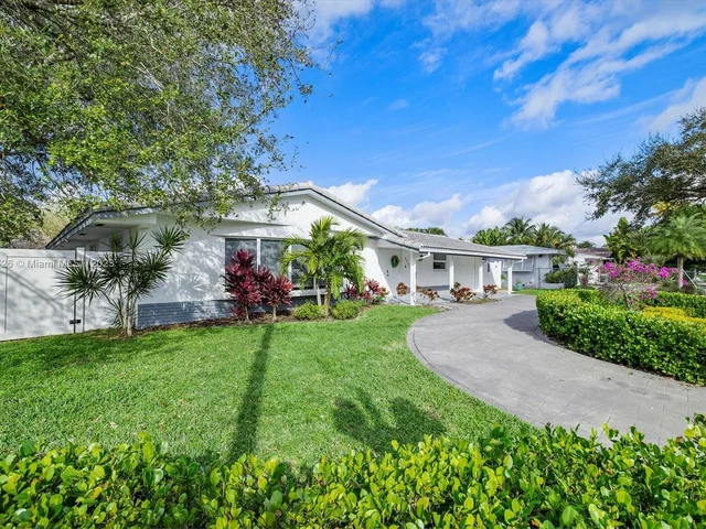 6201 NE 22nd Ave, Fort Lauderdale FL 33308