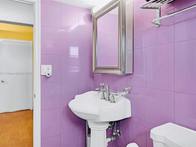 3551 NE 169 ST # A, North Miami Beach FL 33160