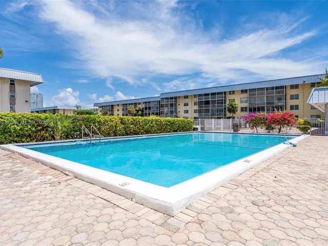 3551 NE 169 ST # A, North Miami Beach FL 33160