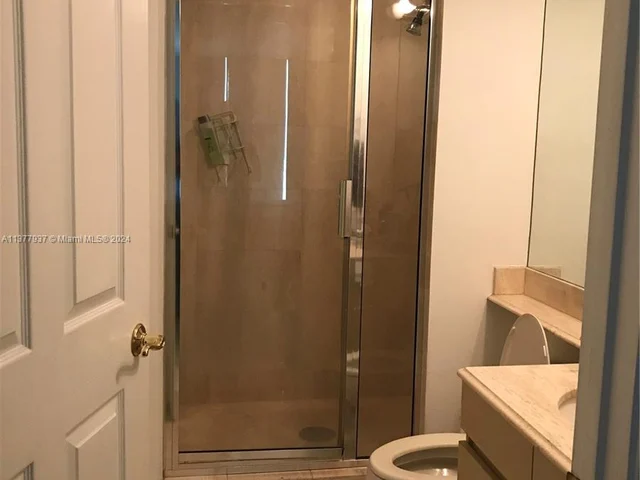 18671 Collins Ave # 604, Sunny Isles Beach FL 33160