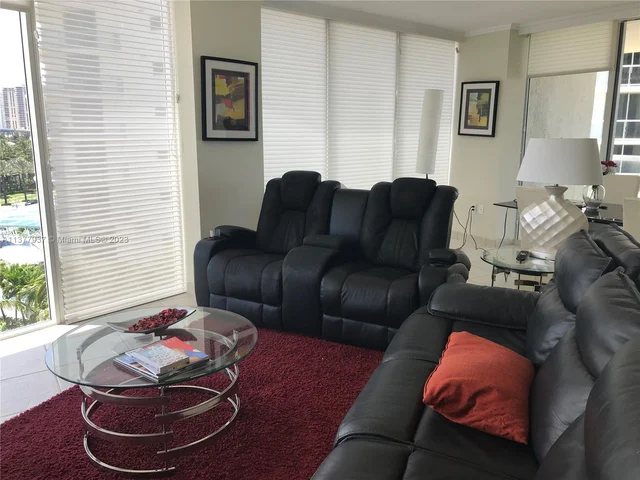 18671 Collins Ave # 604, Sunny Isles Beach FL 33160