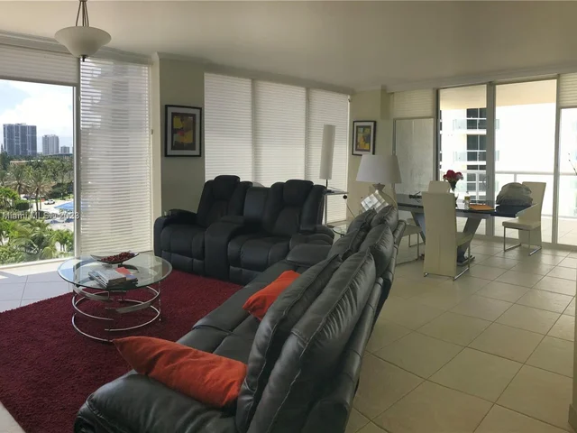 18671 Collins Ave # 604, Sunny Isles Beach FL 33160