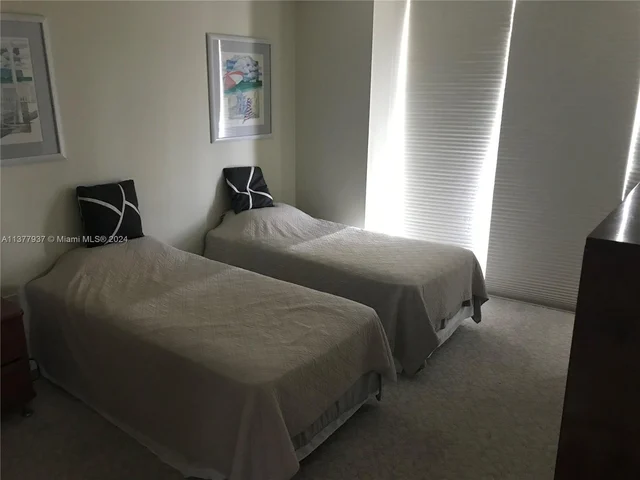 18671 Collins Ave # 604, Sunny Isles Beach FL 33160