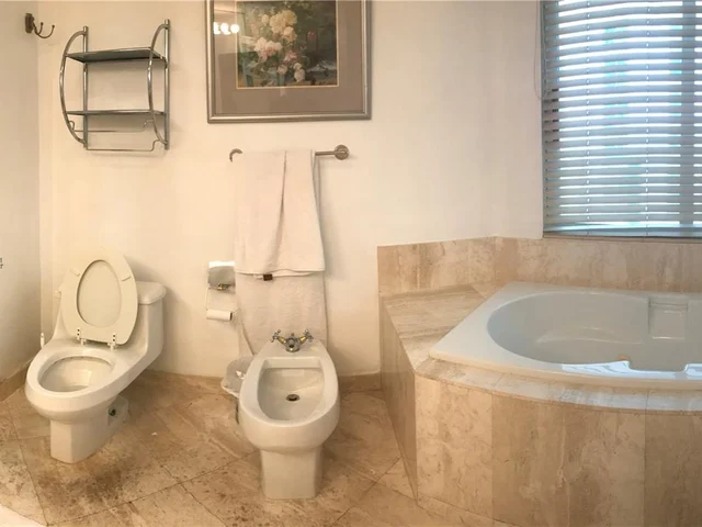 18671 Collins Ave # 604, Sunny Isles Beach FL 33160