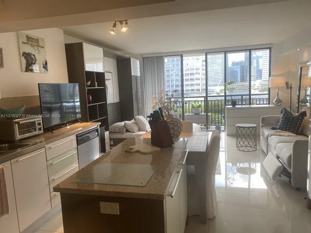 540 Brickell Key Dr # 909, Miami FL 33131