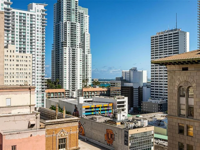 151 SE 1st St # 1404, Miami FL 33131