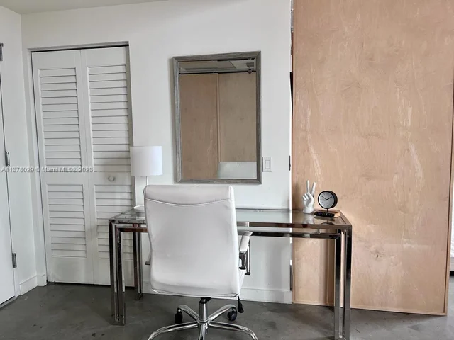 151 SE 1st St # 1404, Miami FL 33131