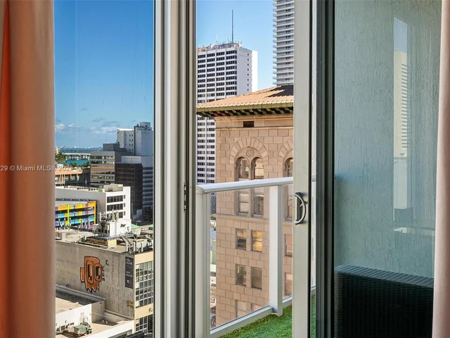 151 SE 1st St # 1404, Miami FL 33131