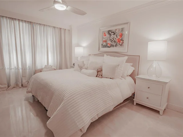 9801 Collins Ave # 15H, Bal Harbour FL 33154