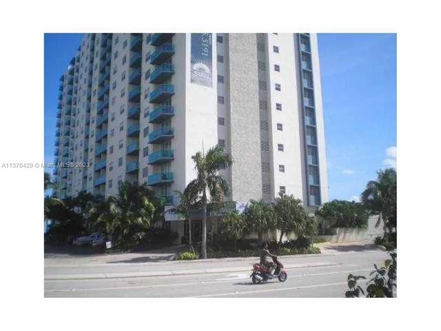 4001 S Ocean Dr # 6H, Hollywood FL 33019