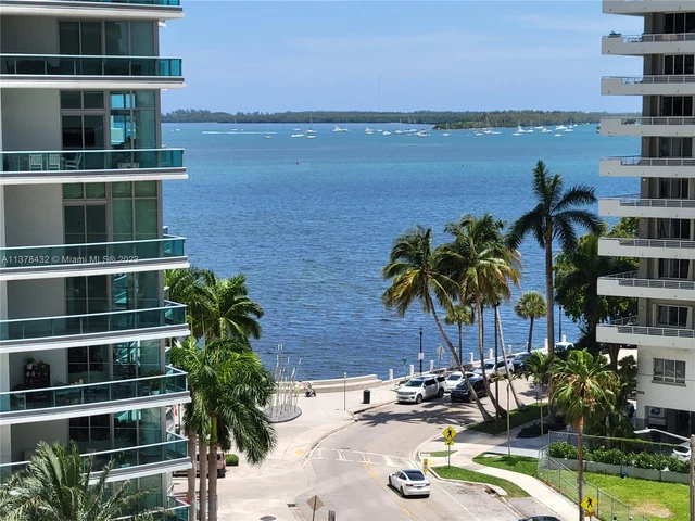 1300 BRICKELL BAY DR # 804, Miami FL 33131