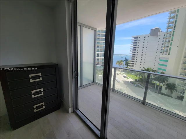 1300 BRICKELL BAY DR # 804, Miami FL 33131