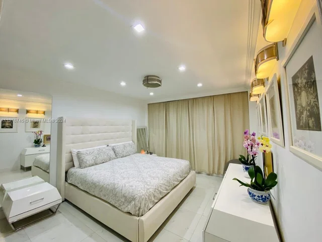 2450 NE 135th St # 1010, North Miami FL 33181