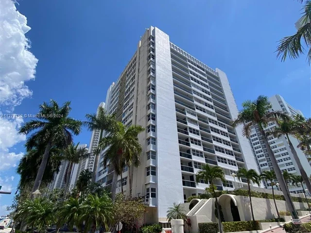 1880 S Ocean Dr # 704, Hallandale Beach FL 33009