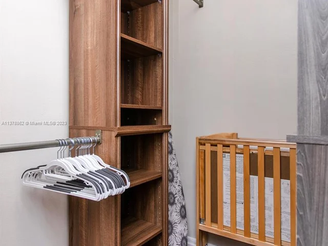 1254 Harrison St # 1254, Hollywood FL 33019