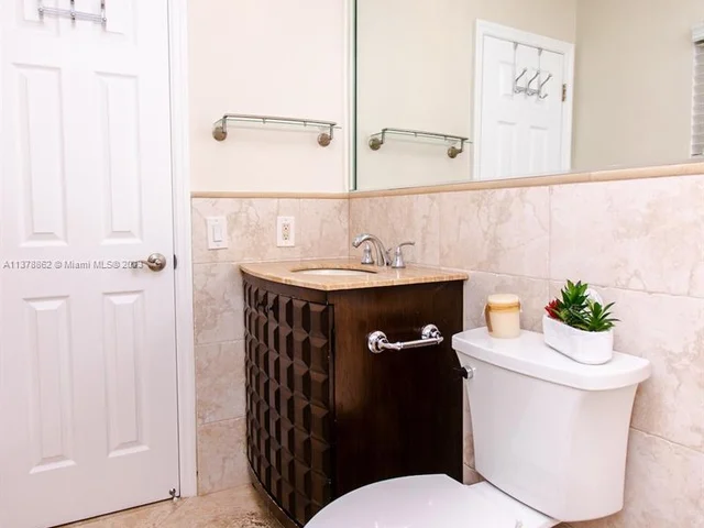 1254 Harrison St # 1254, Hollywood FL 33019