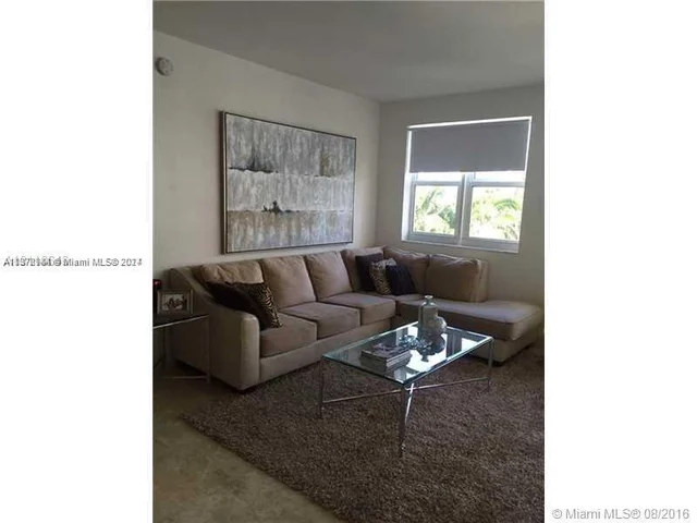 19900 E Country Club Dr # 718, Aventura FL 33180