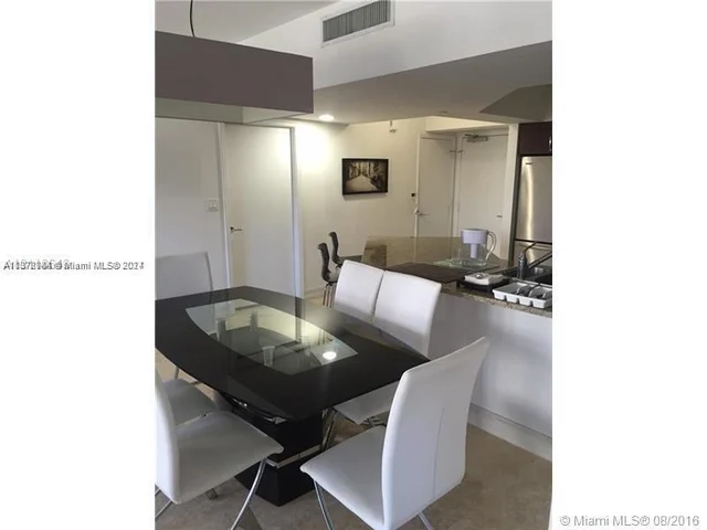 19900 E Country Club Dr # 718, Aventura FL 33180